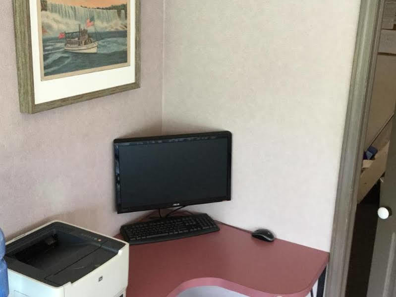 Econo Lodge Buffalo South Blasdell ภายนอก รูปภาพ